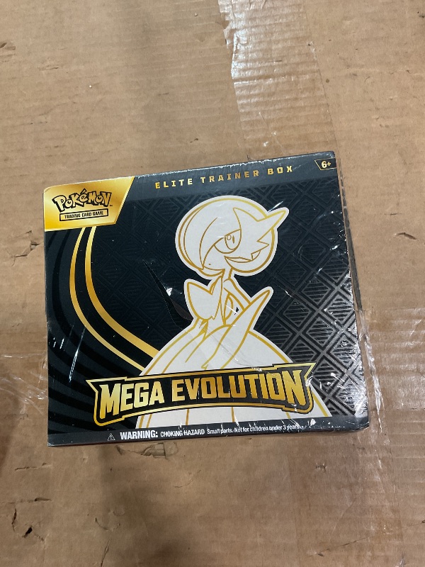 Photo 1 of **MISSING PIECES** Pokémon TCG: Mega Evolution Elite Trainer Box - Mega Gardevior