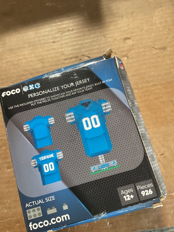 Photo 1 of *** MISSING BAGS AND ASSEMBLY INSTRUCTIONS ***FOCO Detroit Lions NFL 3D BRXLZ Jersey Puzzle