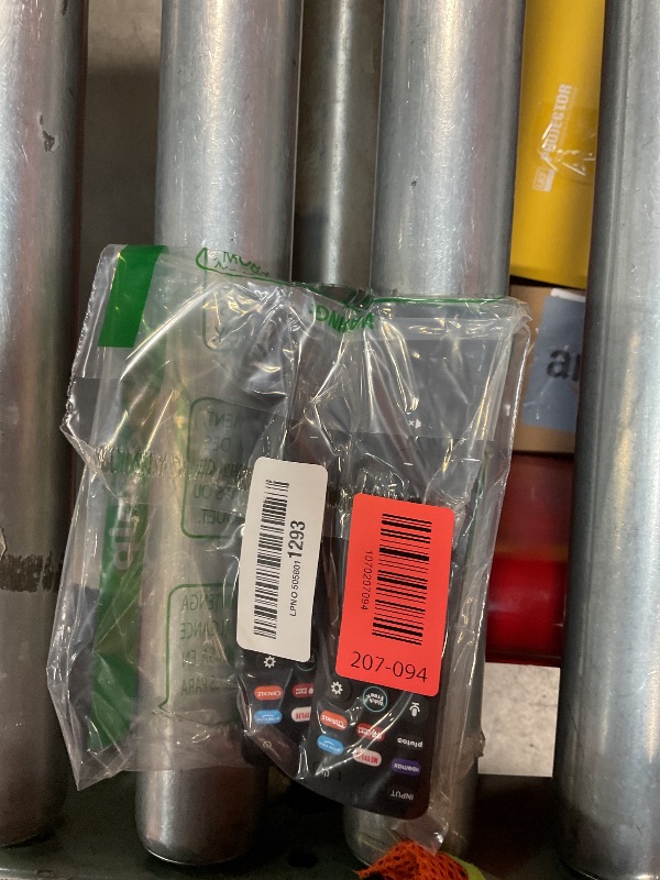 Photo 1 of [2 Packs] Universal Vizio Remote XRT260 ?No Voice ?Fit for All VIZIO Smart TV Smartcast 4K P-Series V-Series D-Series M-Series XRT136 XRT140 with Hbomax,Netflix,PrimeVideo,Plutotv,iHeartRadio,Crackle