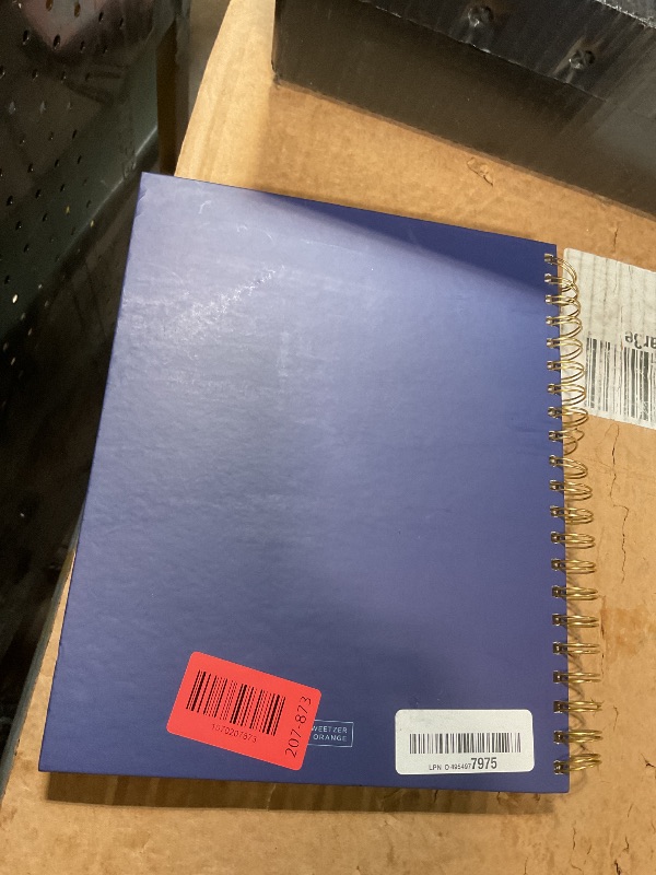 Photo 1 of ** DIRT FROM TRANSPORT **S&O Undated Daily Planner for Organization, Spiral Logbook with Hourly Schedule, Everyday Workbook Undated Diary- Routine To Do List Journal, Work Calendar Organizer Notebook, 200 Pages, 9” x 10.75”