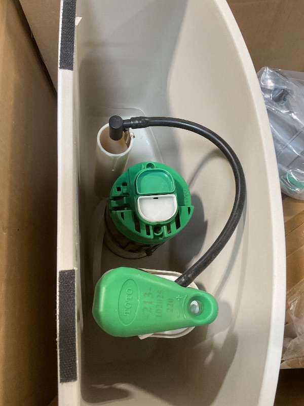 Photo 1 of **MAJOR DAMAGE TO BASE. SELLING FOR PARTS**TOTO® Aquia® IV One-Piece Elongated Dual Flush 1.28 and 0.9 GPF Universal Height, WASHLET®+ Ready Toilet with CEFIONTECT®, Cotton White- MS646234CEMFGN#01