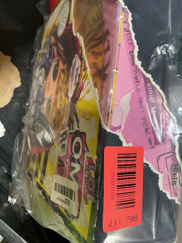 Photo 1 of **PACKAGE DAMAGE**L.O.L. Surprise! Remix Pop B.B. Fashion Doll with Music, Extra Outfit, and 25 Accessories - Ages 4+