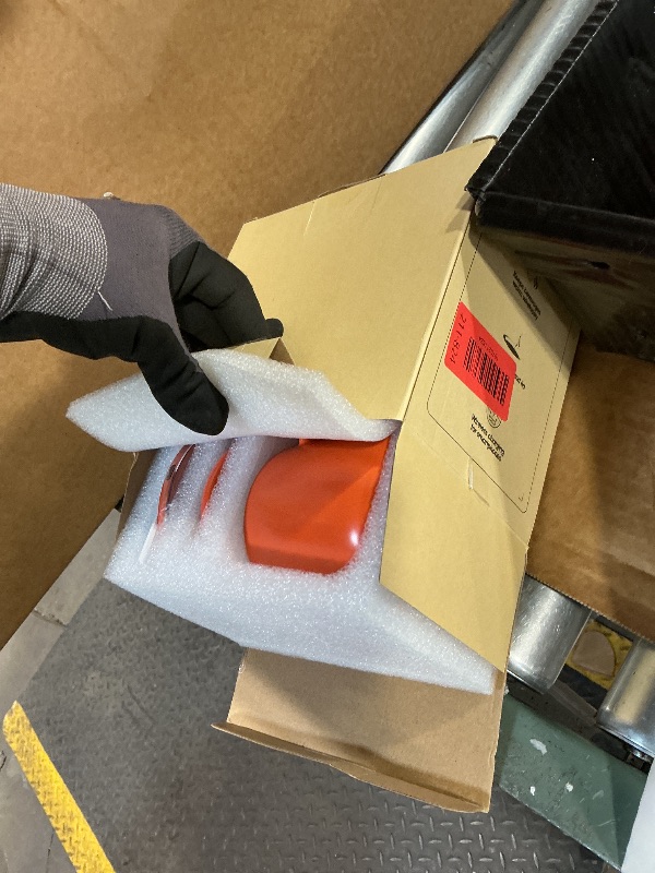 Photo 1 of APEKX Warm Cup Coffee Mug Warmer Set - Smart Stable Constant Temperature 131°F, 15W Wireless Charging, 12.8 oz Capacity - Supports USB-C Interface, Automatic Power On/Off Function (4 H). (Tangerine)