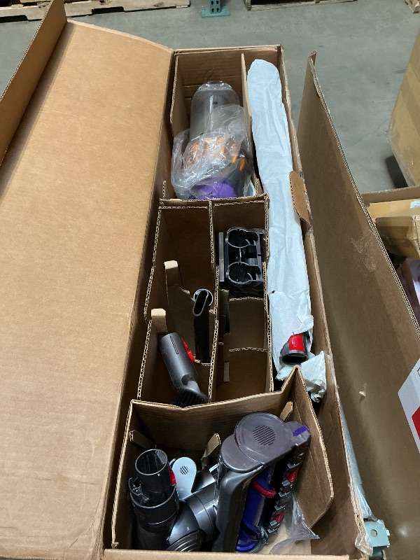 Photo 1 of ***USED***Dyson V15 Detect Total Clean Extra (Renewed Premium)