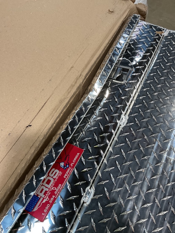Photo 1 of ** MAJOR DENT, CAUSING LID TO NOT OPEN**RDS Aluminum Transfer Fuel Tank Toolbox Combo, 60 Gallon, Rectangular, Diamond Plate, 