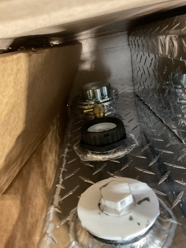 Photo 1 of ** MAJOR DENT, CAUSING LID TO NOT OPEN**RDS Aluminum Transfer Fuel Tank Toolbox Combo, 60 Gallon, Rectangular, Diamond Plate, 