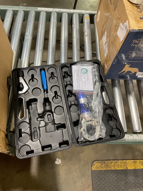Photo 1 of **MISSING PARTS**Delgada Copper Propress Tool Hydraulic Copper Pipe Crimping Tool with 1/2" 3/4" 1" Jaws, Pipe Cutter and Deburring Tool, for Plumbing Narrow Space and Tee Fittings