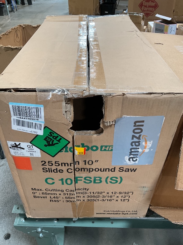 Photo 1 of *** USED/UNKNOWN MISSING PARTS***Metabo HPT C10FSBS 10" Sliding Compound Miter Saw