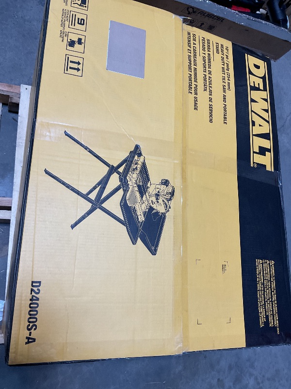 Photo 1 of *** FOR PARTS ONLY/ MISSING ASSEMBLY PIECES TO BE FUNCTIONAL &  SAW IS DAMAGED *** DEWALT Wet Tile Saw with Stand, 10-Inch, Corded (D24000S)
