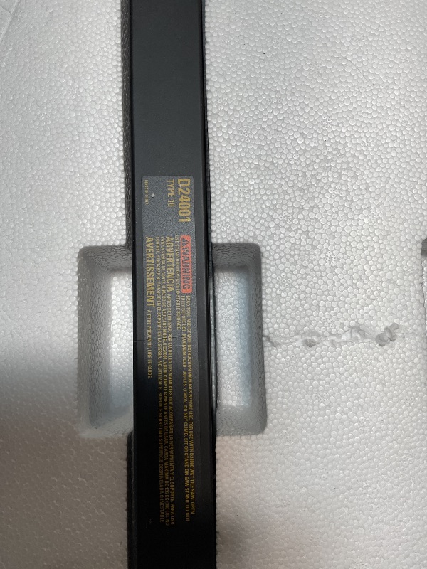 Photo 1 of *** FOR PARTS ONLY/ MISSING ASSEMBLY PIECES TO BE FUNCTIONAL &  SAW IS DAMAGED *** DEWALT Wet Tile Saw with Stand, 10-Inch, Corded (D24000S)