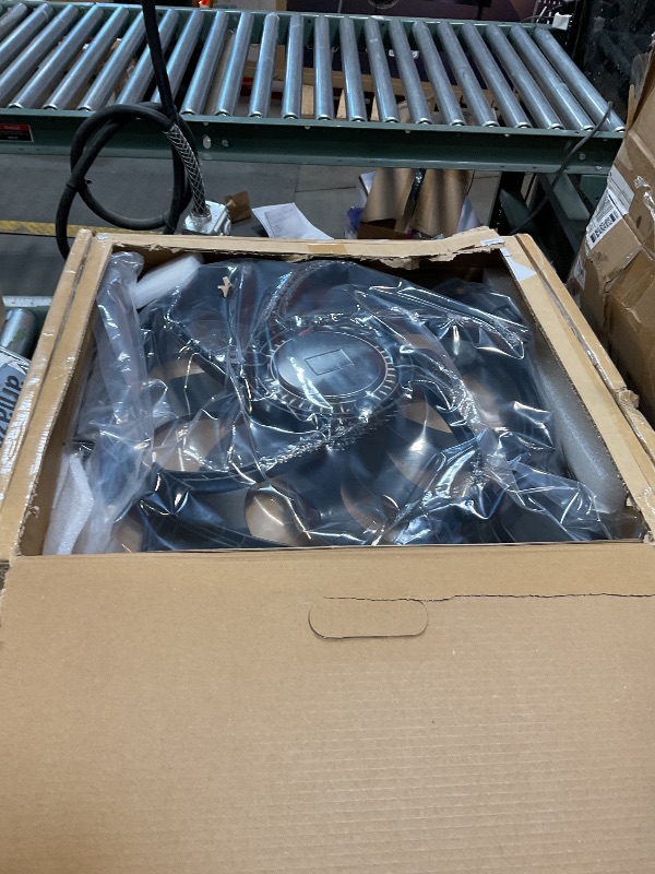 Photo 1 of 12V DC 600W Radiator Cooling Brushless Motor Fan Compatible with BMW E83 X3 2004-2010 2.0L, OEM Replacement Number 17113442089 17423442096