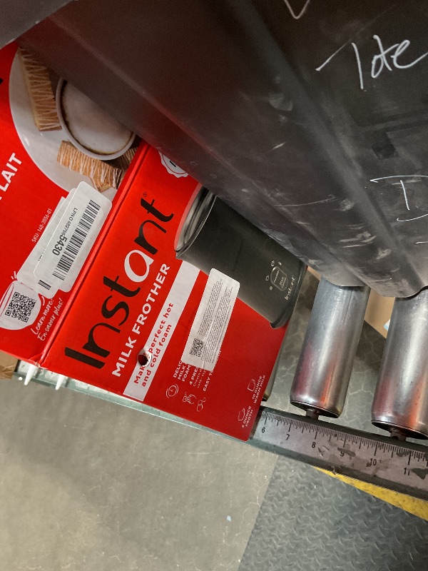 Photo 1 of ***FROTHER HEATING DOES NOT WORK*** Instant Pot Milk Frother, 4-in-1 Electric Milk Steamer, 10oz/295ml Automatic Hot and Cold Foam Maker and Milk Warmer for Latte, Cappuccinos, Macchiato, From the Makers of Instant 500W, Black