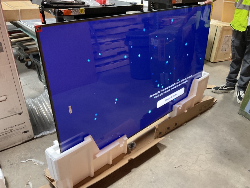 Photo 1 of *** USED ***Samsung 77-Inch Class OLED S90F 4K Smart TV (2025 Model) NQ4 AI Gen3 Processor, Upscaling Pro, HDR +, Motion Xcelerator 144Hz, Samsung Vision AI, Alexa Built-in