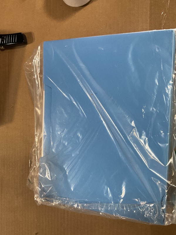 Photo 1 of *** HAS DAMAGES CRACKED*** M&G 100-Pocket Binder with PP Plastic Sleeves A4(Blue), Art Portfolio Folder with Clear Sheet Protectors, Display 200 Pages for Organizing Documents, 310x235x60mm