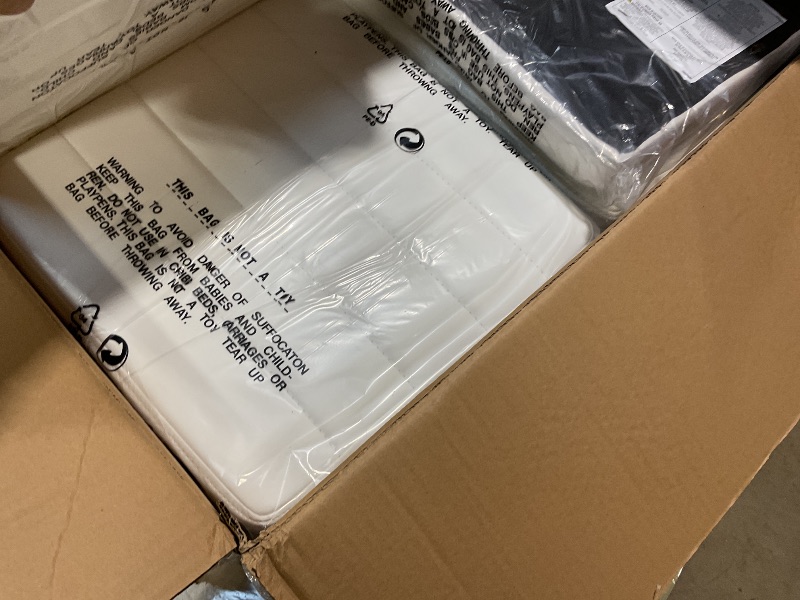 Photo 1 of ***Partial set, box 2 of 2 only, missing box 1 of 2
PayLessHere Dining Chairs Set of 4 Dining Room Chairs Elegant Design Modern Fabric Upholstered Dining Chairs,Beige