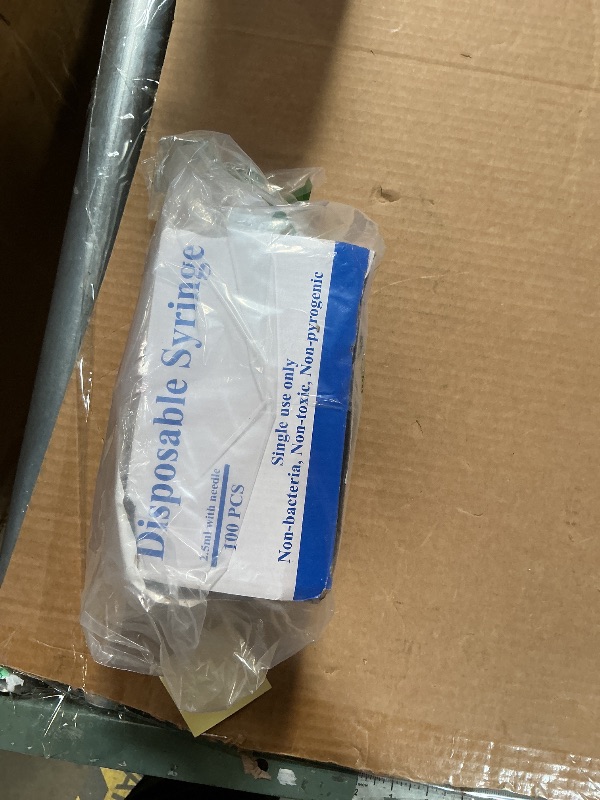 Photo 1 of 100 Pack Disposable 2.5ml/cc Lab Syringes with 25Ga 1 Inch Needle Luer Lock, Individually Sealed Packed