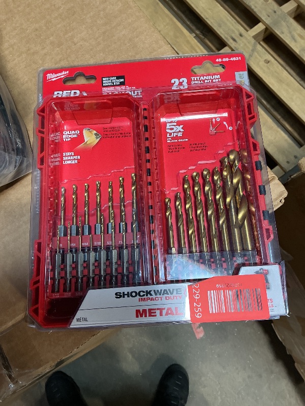 Photo 1 of **MISSING PIECES** Milwaukee 48-89-4680 18-Piece Shockwave Impact Duty Thunderbolt Titanium Drill Bit Set w/Anti-Walking 135 Degree Angled Tip and Storage Case