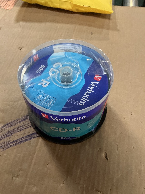 Photo 1 of **40ish cds**Verbatim CD-R Blank Discs 700MB 80 Minutes 52x Recordable Disc for Data and Music - 50 Pack Spindle,Silver
