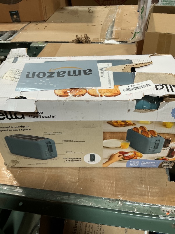 Photo 1 of ** FOR PARTS/ MAJOR CRACK *** bella 4 Slice Slim Toaster, Fits-anywhere Kitchenware, 6 Setting Shade Control with Reheat & Cancel Buttons, Fits Sourdough, 10” Long Slot, Anti Jam & Auto Shutoff, 900 Watt, Surf