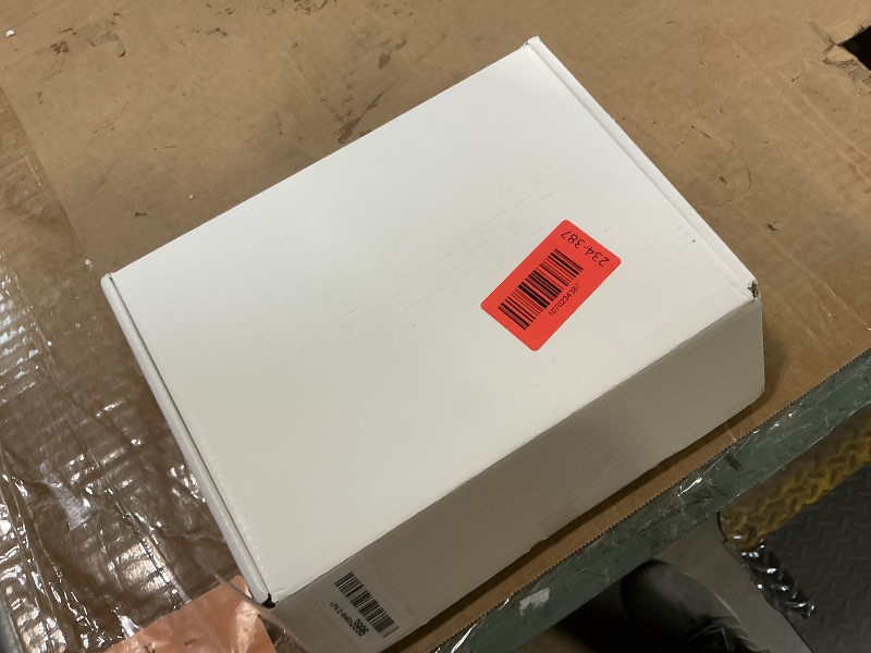 Photo 1 of 100 Pack White Blank Cards and 100 Pack Envelopes 4x6, Note Greeting Cards and Envelopes Set, Folded Cardstock with Self-Seal Envelope for DIY Greeting Thank you Cards, Invitations in All Occasions