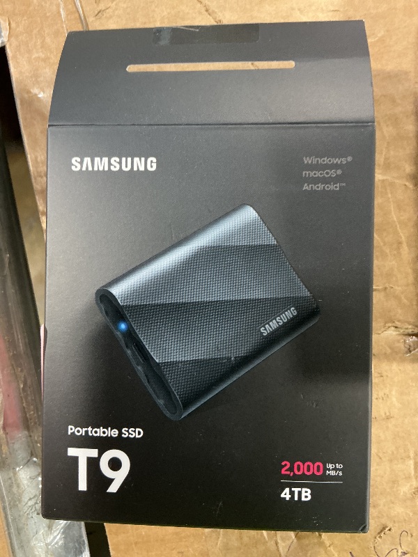 Photo 1 of **UNREADABLE** SAMSUNG T9 Portable SSD 1TB, USB 3.2 Gen 2x2 External Solid State Drive, Seq. Read Speeds Up to 2,000MB/s for Gaming, Students and Professionals,MU-PG4T0B/AM, Black (pack of 1)