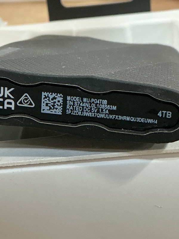 Photo 1 of **UNREADABLE** SAMSUNG T9 Portable SSD 1TB, USB 3.2 Gen 2x2 External Solid State Drive, Seq. Read Speeds Up to 2,000MB/s for Gaming, Students and Professionals,MU-PG4T0B/AM, Black (pack of 1)