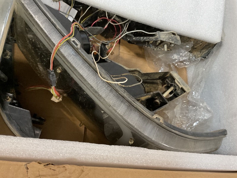 Photo 1 of DimFlux LED DRL Headlight, Headlights Assembly Kit Compatible with 1999-2007 GMC Sierra/1999-2006 Yukon Replacement Headlamp Black Housing Clear Reflector