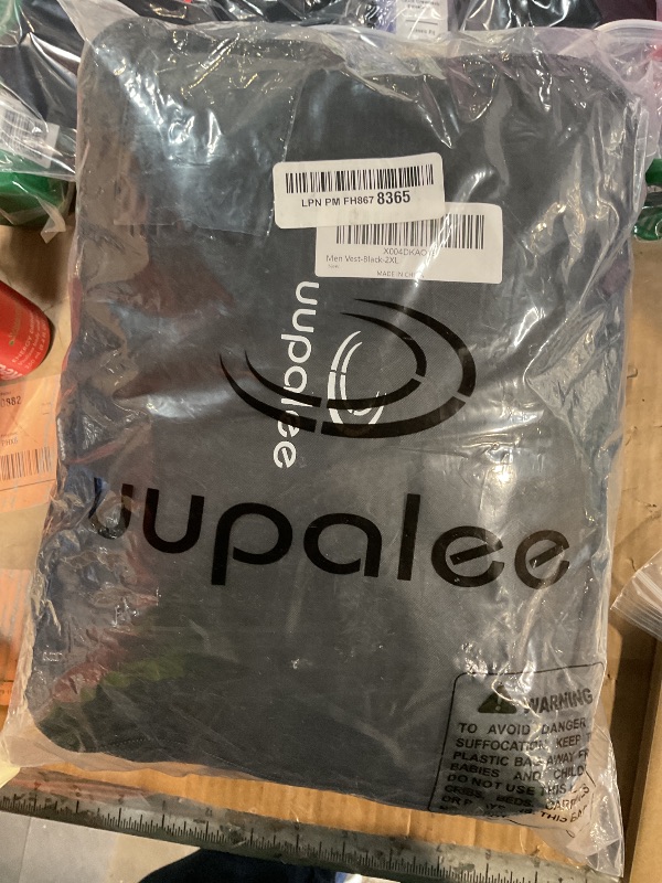 Photo 1 of ***RECOMENDED FOR PARTS/ ONLY HALF THE VEST HEATS UP*** uupalee Men's Heated Vest with Battery Pack Outdoor Lightweight Warm Heating Clothing Black 2XL