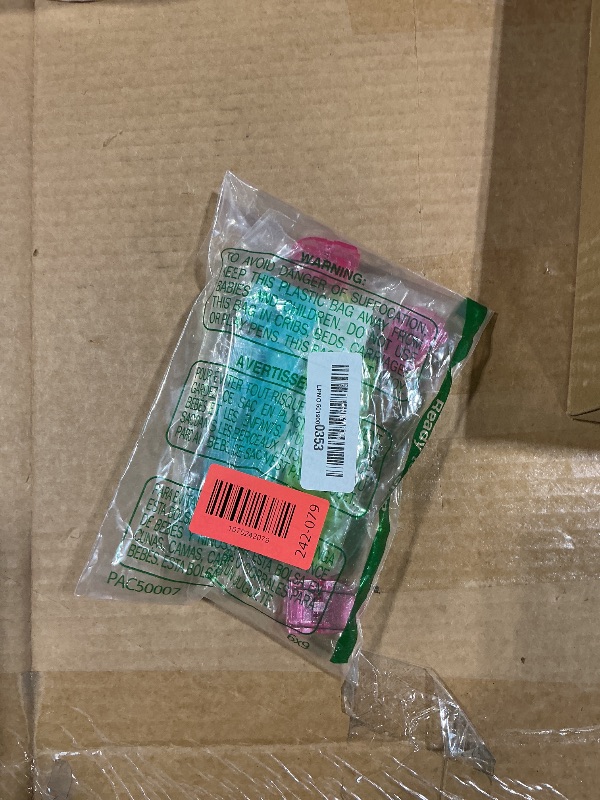 Photo 1 of 1InTheOffice Cubicle Clips, Assorted Colors Cubicle Clips for Fabric Walls, 15 Pack