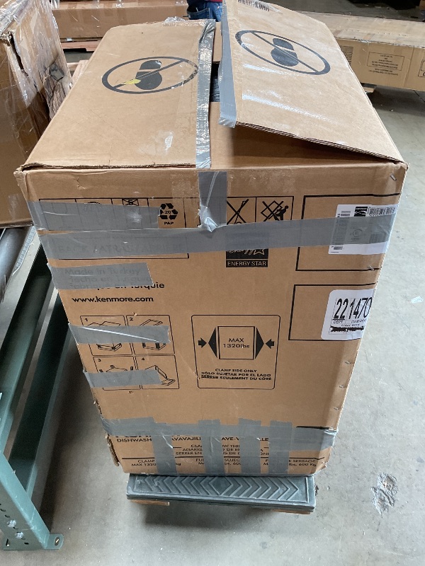 Photo 1 of *** USED/UNKNOWN MISSING PARTS OR HARDWARE***Kenmore 22-14705 18" Compact Built-In Dishwasher - UltraWash Plus, TurboDry, EasyFlex Third Rack & SmartWash - 10 Place Settings - 45 DBA - ENERGY STAR Certified - 18" - Stainless Steel