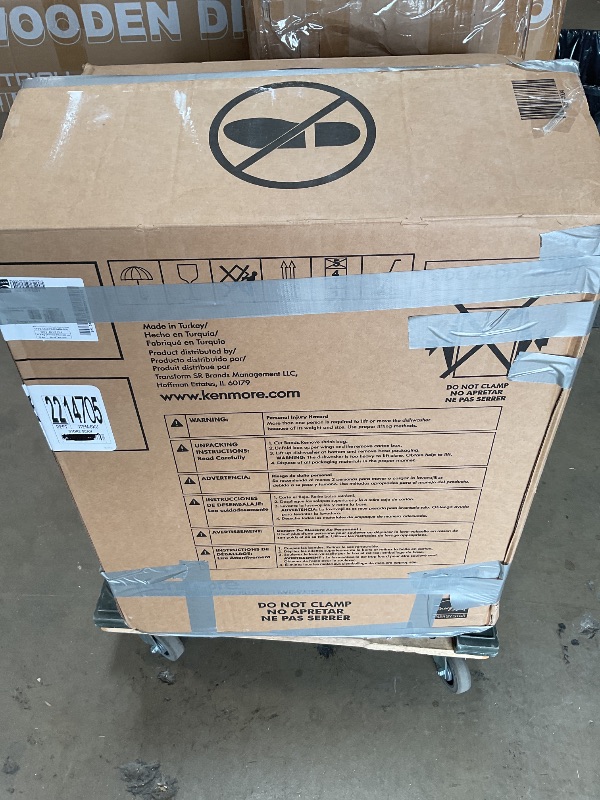 Photo 1 of *** USED/UNKNOWN MISSING PARTS OR HARDWARE***Kenmore 22-14705 18" Compact Built-In Dishwasher - UltraWash Plus, TurboDry, EasyFlex Third Rack & SmartWash - 10 Place Settings - 45 DBA - ENERGY STAR Certified - 18" - Stainless Steel