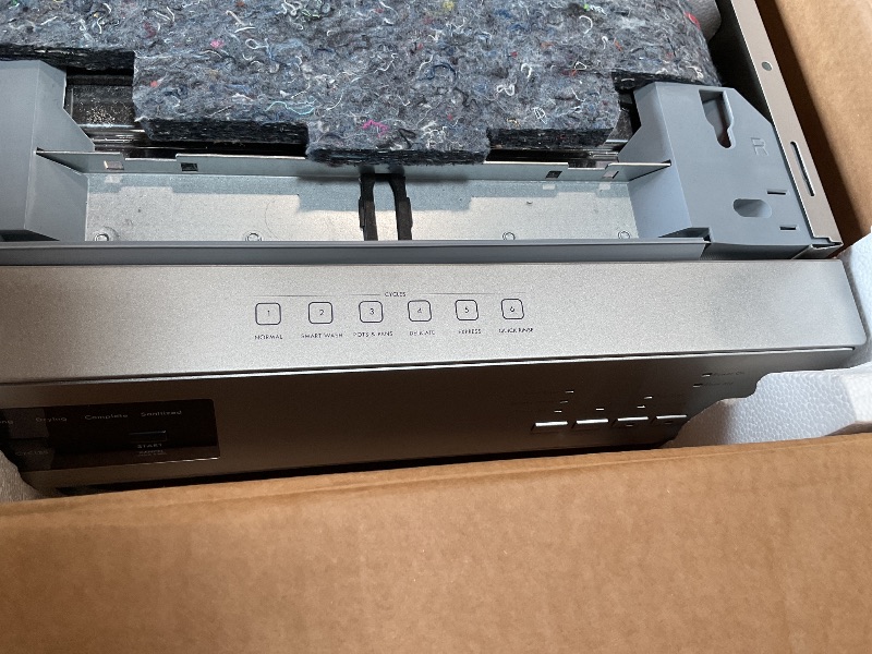 Photo 1 of *** USED/UNKNOWN MISSING PARTS OR HARDWARE***Kenmore 22-14705 18" Compact Built-In Dishwasher - UltraWash Plus, TurboDry, EasyFlex Third Rack & SmartWash - 10 Place Settings - 45 DBA - ENERGY STAR Certified - 18" - Stainless Steel