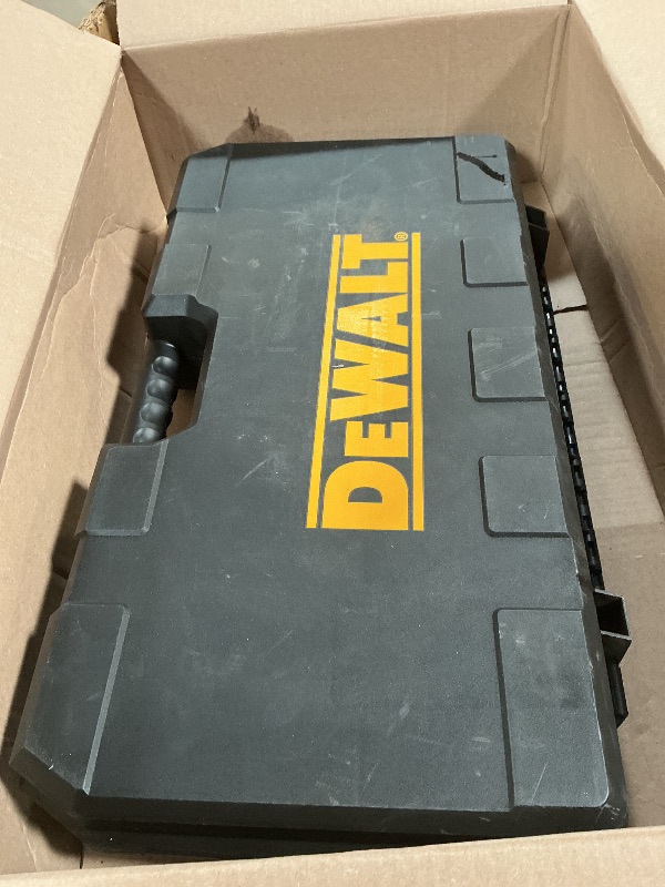 Photo 1 of ***USED***DEWALT Grease Gun Kit 20V MAX with 4.0Ah Battery and Charger, Cordless Grease Gun, LED Light, 42” Hose, 10,000 PSI, Variable Speed Triggers (DCGG571M1)