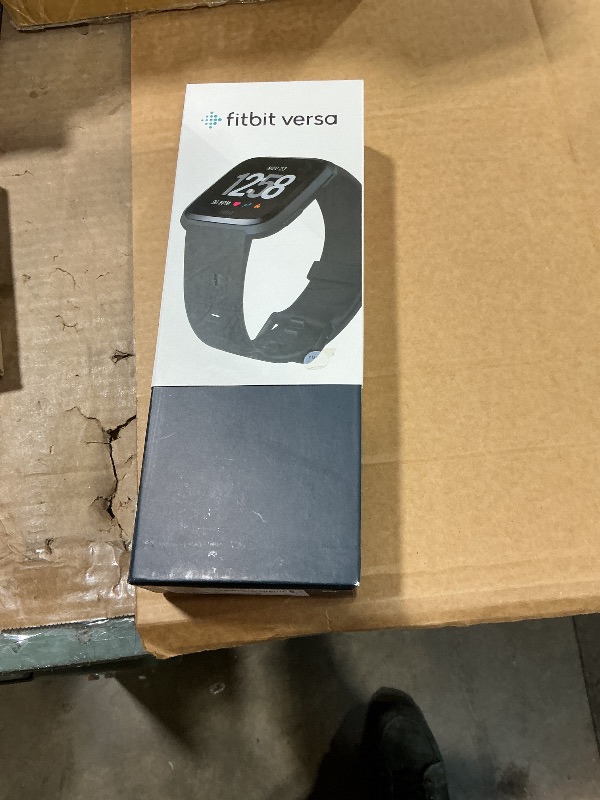Photo 1 of ***USED***Fitbit Versa Smart Watch, Black/Black Aluminium, One Size (S & L Bands Included)