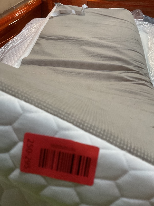 Photo 1 of ** DIRT/SCRAPES FROM TRANSPORT**Helix Dual Comfort Mattress Topper with GlacioTex™ - King