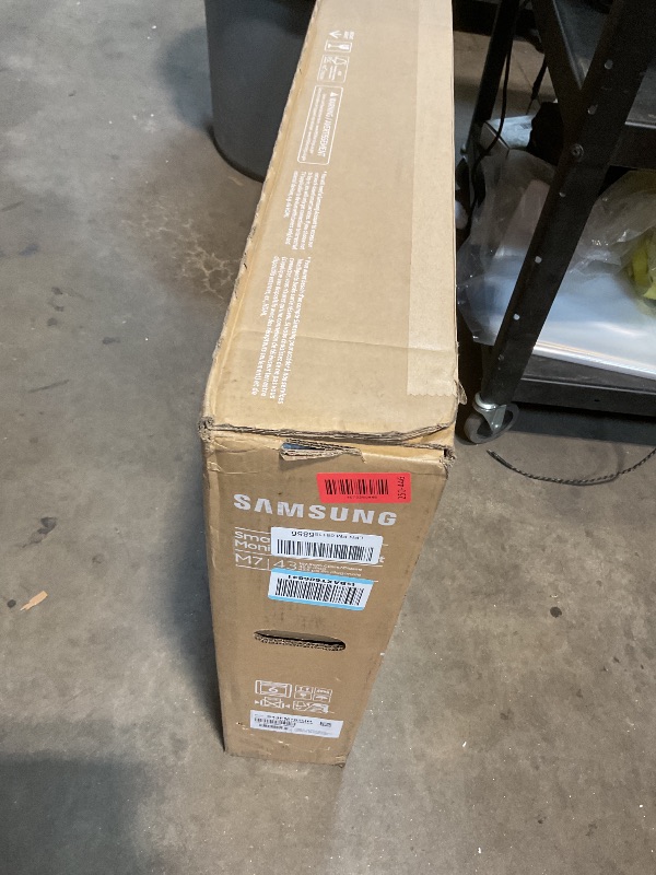 Photo 1 of ** DIRT FROM TRANSPORT **Samsung 43” Smart Monitor M7 (M70F) 4K UHD Display, Samsung Vision AI, Smart TV Apps, Gaming Hub, USB-C, HDMI and USB-A, Black, LS43FM702UNXZA, 2025