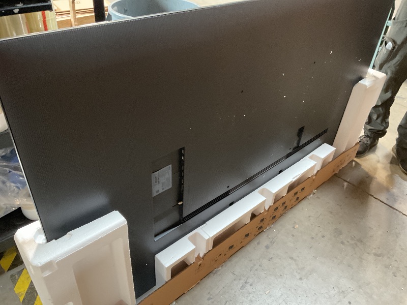 Photo 1 of *** USED/MAJOR DAMAGE/USE FOR PART ONLY***Samsung 75-Inch Class Neo QLED QN70F 4K Mini LED Smart TV (2025 Model) NQ4 AI Gen2 Processor, Quantum Matrix Technology Slim, Motion Xcelerator 144Hz, Samsung Vision AI, Alexa Built-in