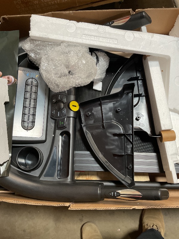 Photo 1 of *** USED/UNKNOWN MISSING PARTS ARE HARDWARE***THERUN Incline Treadmill, Treadmills for Running and Walking, 300 lbs Weight Capacity Folding Treadmill with 0-15% Auto Incline, Wide Belt, 3.5HP, App, Heart Rate, Red