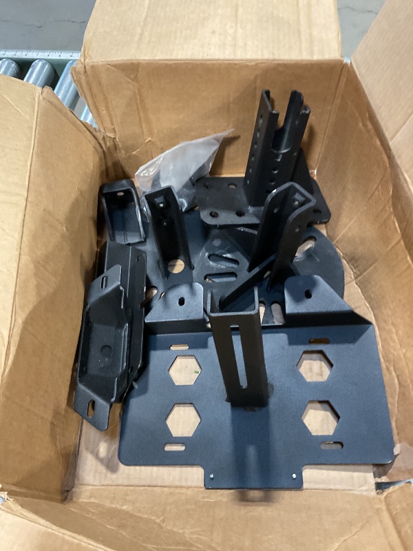 Photo 1 of *** USED/MINOR DAMAGE/UNKNOWN MISSING PARTS OR HARDWARE***RealTruck Swing-A-Way Tire Carrier HC200T
