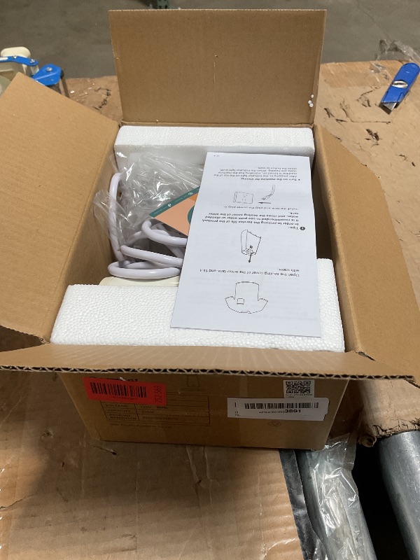 Photo 1 of **MISSING WATER RESERVIOR*** Bear Steamer for Clothes, Handheld Clothes Steamer,1300W Strong Power Garment Steamer with 230ml Tank,Fast Heat-up, Auto-Off, Steam Iron Fabric Wrinkle Remover with Brush for Home and Travel