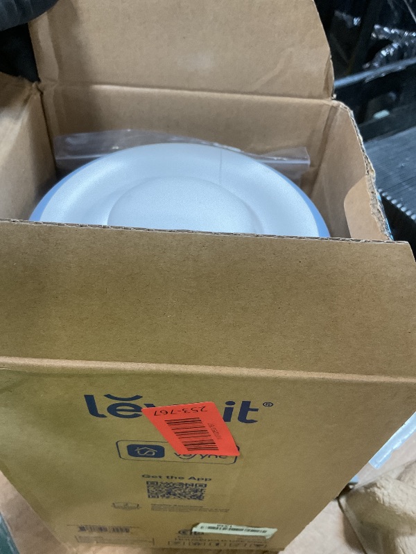 Photo 1 of **FOR PARTS ONLY/ LEAKS REALLY BAD*** LEVOIT Dual 200S Smart Humidifiers for Bedroom, Top Fill, Customize Humidity for Home, Baby Nursery & Plants with Humidistat, Essential Oil Diffuser, Schedule, Timer, APP & Voice Control, 3L, Blue