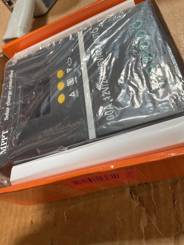 Photo 1 of 100A MPPT Solar Charge Controller 12V 24V 36V 48V LCD Display Battery Intelligent Regulator Max 100V Input Dual USB for Lead-Acid/Lithium (100A)