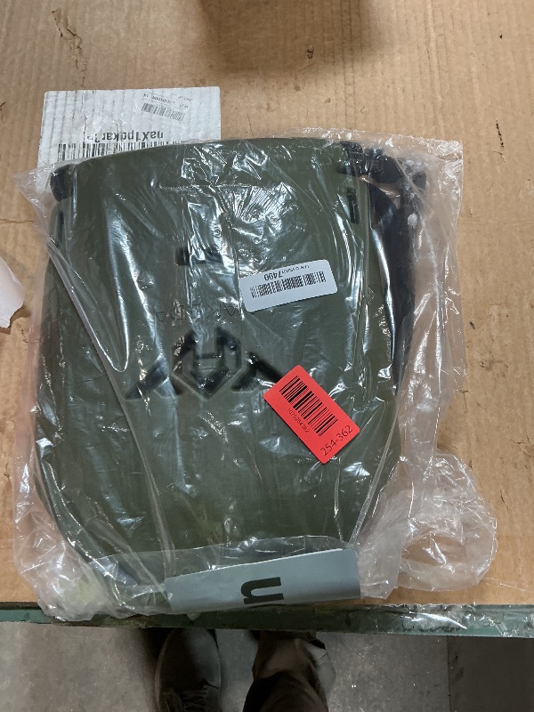 Photo 1 of 1.75L MOLLE Hydration Pack Water Panel for Vest Leakproof Valve and Detachable Reservoir