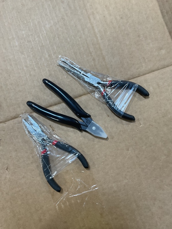 Photo 1 of **MISSING ACCESSORIES**10 Pieces Metal DIY Model Tool Sets Tab Edge Cylinder Cone Shape Bending Assist Tools and Nozzle Pliers Flat Nose Pliers Needle Nose for 3D Metal Jigsaw Puzzles Assembly