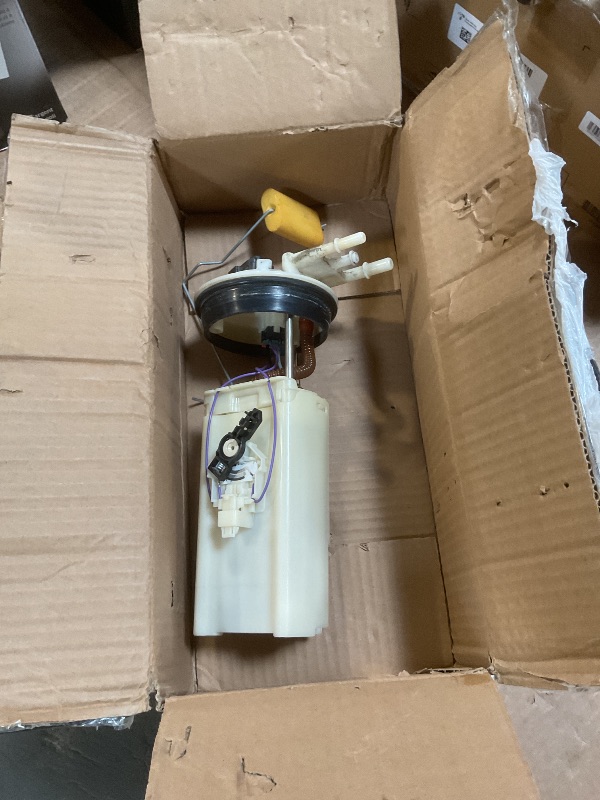 Photo 1 of **USED AND needs cleaning**Delphi Fuel Pump Module Assembly - FG0324