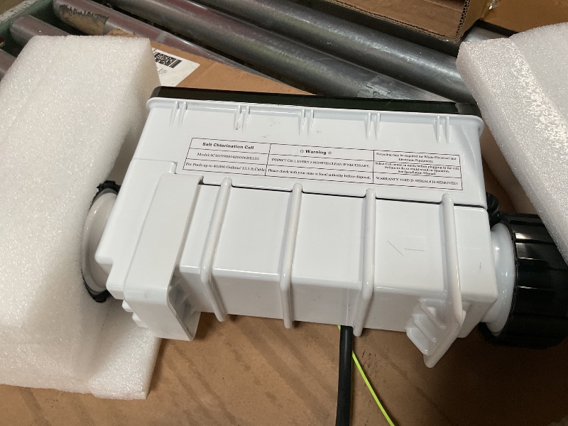 Photo 1 of 520555 Salt Water Pool Chlorinator System Compatible with Pentair IC40 Salt Chlorine Generator. Salt Chlorine Generator Systems up to 40000 gallons Swimming Pools EC-520555