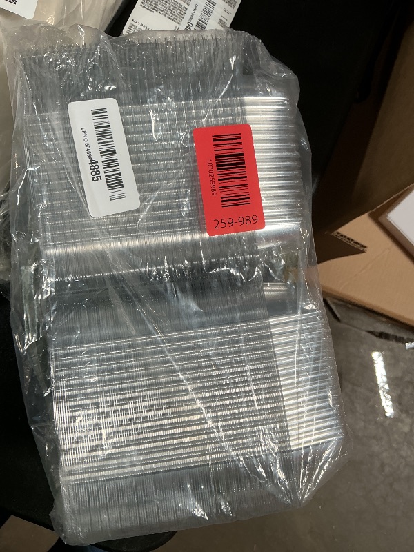 Photo 1 of 100 Pcs Clear Hinged Plastic Containers with Lids,Individual Cake Slice Containers,Square Plastic Food Container,Disposable Clamshell Take Out Containers for Cakes,Cookies,Pasta,Sandwiches,Salad