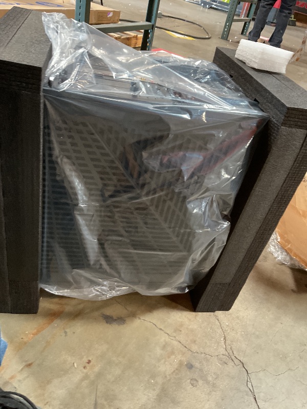 Photo 1 of ***ISSUE POWERING ON** ZOTAC MEK Gaming PC Desktop, NVIDIA GeForce RTX 5090 32GB GDDR7, AMD Ryzen 7 9700X Up to 5.5GHz, 32GB DDR5, 2TB NVMe SSD, 1200W 80+ Gold PSU, WiFi 7, Windows 11 Pro