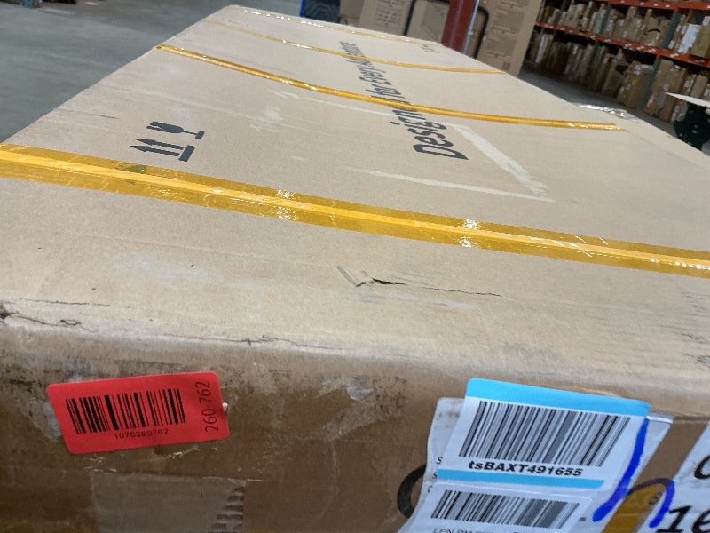 Photo 1 of **MISSING SEAL STRIP*oEdRo Tri-Fold Truck Bed Soft Tonneau Cover Compatible with 2019-2026 Chevy Silverado 1500 / GMC Sierra 1500 New Body Style, Fleetside 5.8 Feet Bed w/o Multi-Flex Tailgate