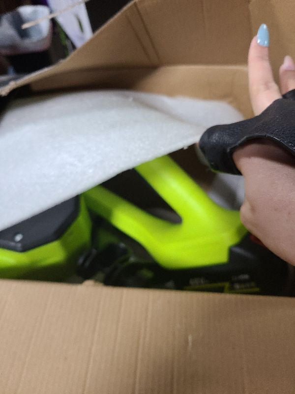 Photo 1 of 13" Cordless Snow Shovel (Apple Green)